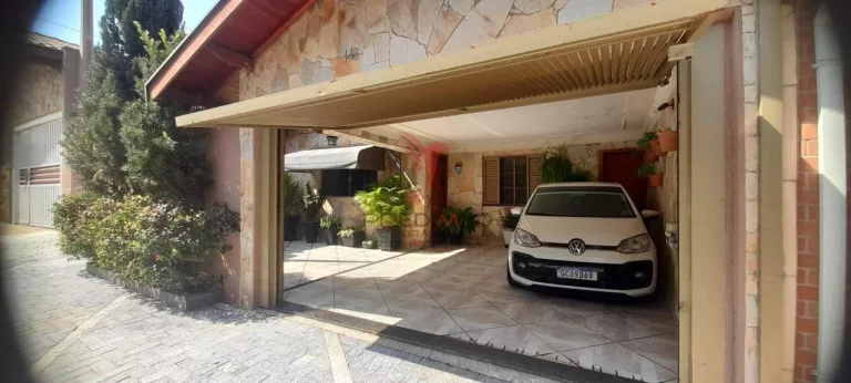 Imagem Vendo ou Troco Casa e Chacara
