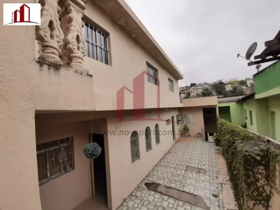 Imagem Imperdível! Casa à venda em Franco da Rocha-SP, bairro Companhia Fazenda Belém. 3 quartos, 1 suíte, 2 salas, 2 banheiros, 4 vagas, 159,40 m².
