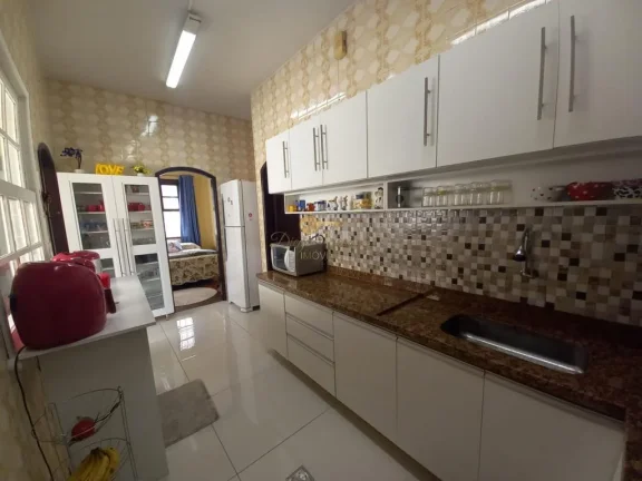Imagem Casa para Venda em Teresópolis / RJ no bairro Várzea