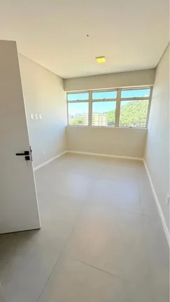 Imagem Apartamento de frente, com vista espetacular para a cidade (Convento da Penha, 3° Ponte e Baia de Vitória).