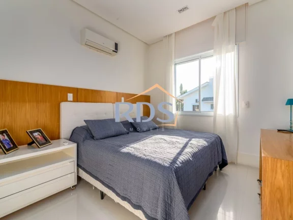 Imagem Espetacular sobrado Sobrado de 3 andares finamente mobiliado e decorado com vista mar!!! 700m²!Porteira fechada!
