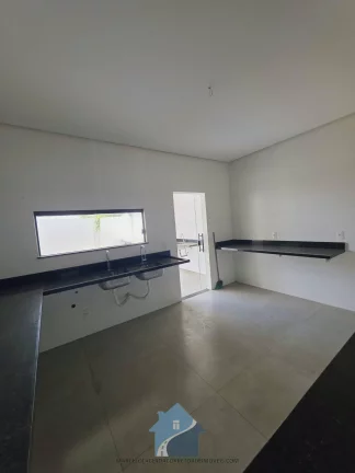Imagem CASA NO CONDOMÍNIO PASSAREDO - PONTA NEGRA