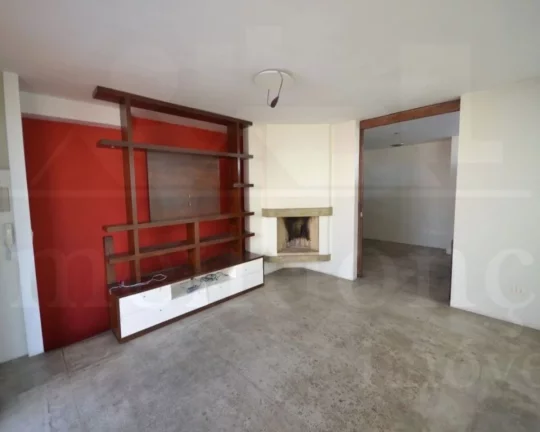 Imagem Cobertura duplex, toda diferenciada. Piso Inferior: 02 dormitórios sendo 01 suíte com closet, banh...