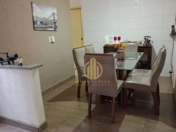 Imagem Casa 2 dormitórios com suíte - quintal - churrasqueira - Presidente Dutra - Ribeirão Preto/SP