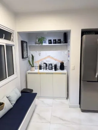 Imagem Apartamento 80m² totalmente reformado, com projeto de arquitetura que privilegia conforto, funciona...