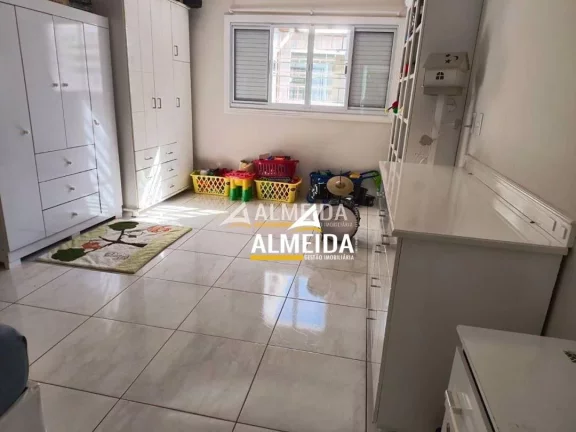 Imagem Casa com 3 dormitórios à venda, 280 m² por R$ 810.000,00 - Ajapi - Rio Claro/SP