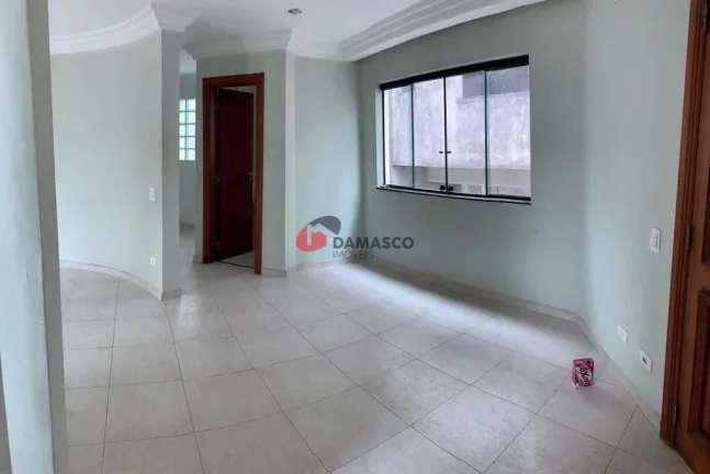 Imagem Sobrado à venda 3 Quartos, 1 Suite, 5 Vagas, Jardim São Caetano, São Caetano do Sul - SP