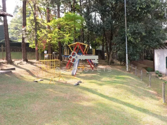 Imagem Lote no Condomínio Forest Hills - Alto e no final da rua