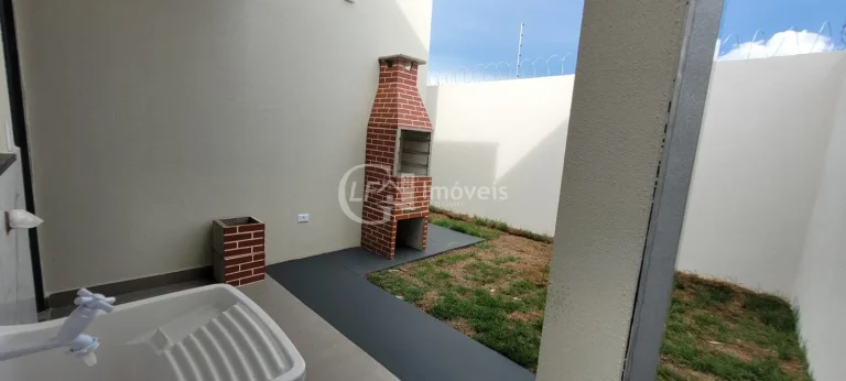Imagem Imperdível oportunidade: Casa à venda em Campo Grande-MS, bairro São Francisco, 3 quartos, 1 suíte, 1 vaga de garagem!