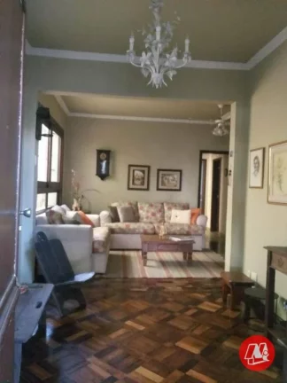 Imagem Na Vicente da Fontoura, sobrado com 4 quartos e pátio.