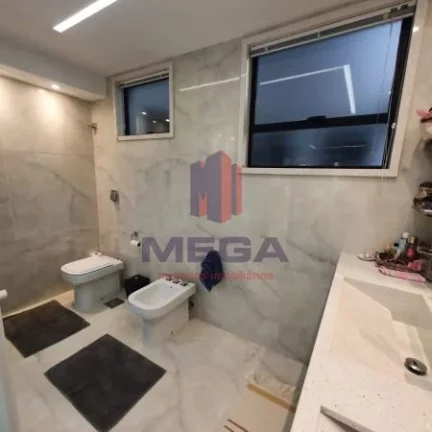 Imagem Mega vende apartamento de 4quartos finamente montado e decorado na quadro do mar da Praia da Costa