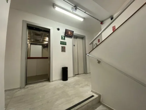 Imagem SALA COMERCIAL EDIFICIO ANTONIO LATORRE, CENTRO , JUNDIAÍ