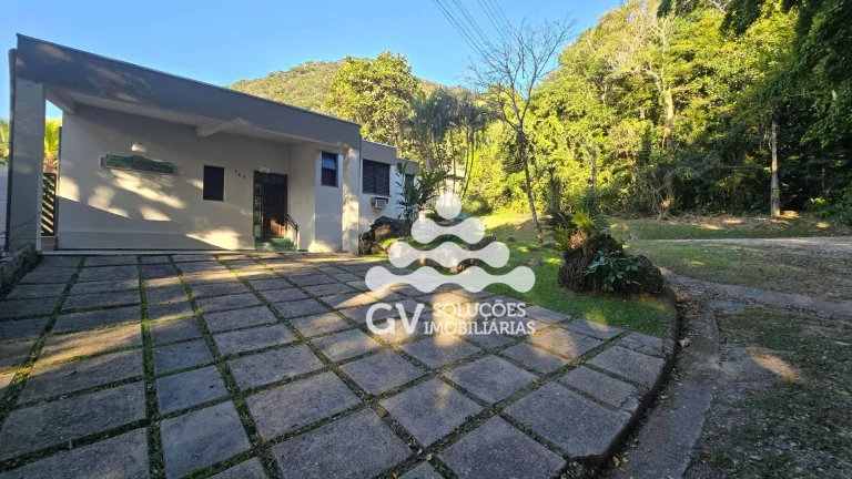 Imagem Casa com 7 dormitórios à venda, 415 m² por R$ 2.500.000,00 - Condomínio Recanto da Lagoinha - Ubatuba/SP