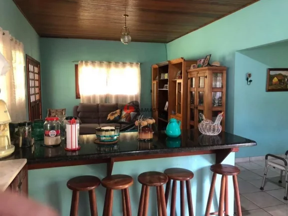 Imagem Chácara à venda 2 Quartos, 1 Suíte, 6 Vagas, Campina do Monte Alegre, Salto de Paranapanema - SP