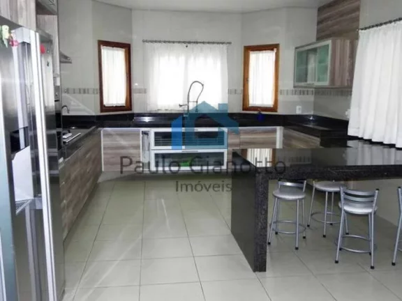Imagem Casa de Alto Padrão à Venda na Granja Viana