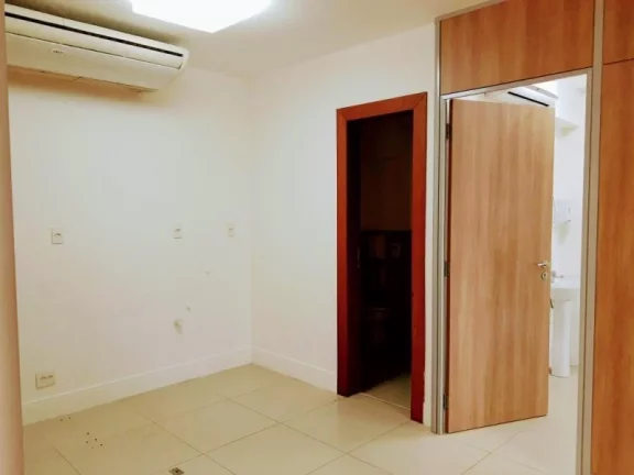 Imagem PRÉDIO CORPORATIVO COM LOCALIZAÇÃO ESTRATÉGICA NA GRANJA DOS CAVALEIROS!