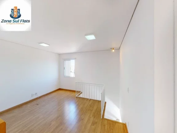 Imagem Duplex Impecável à Venda Na Região da Vila Gumercindo Com 3 Suítes e 2 Vagas