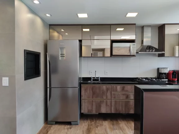 Imagem Apartamento de 3 Dormitórios 1 suite com box, no Bairro Tristeza