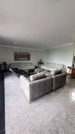 Imagem casa 4 quartos com 3 suítes, adega, piscina e área de churrasqueira.