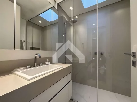 Imagem Casa de Condomínio em Vila de São Fernando - Cotia