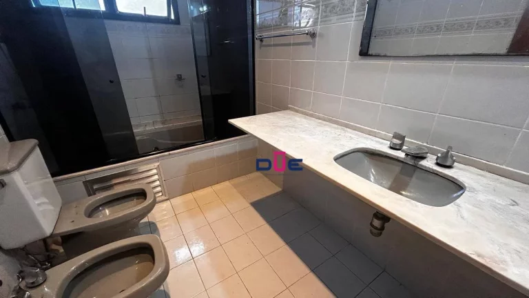 Imagem Apartamento com 3 dormitórios para alugar, 265 m² por R$ 8.150/mês - Gonzaga - Santos/SP