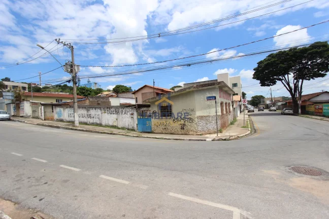 Imagem Lote no centro de Ibirité com 562,69 m2
