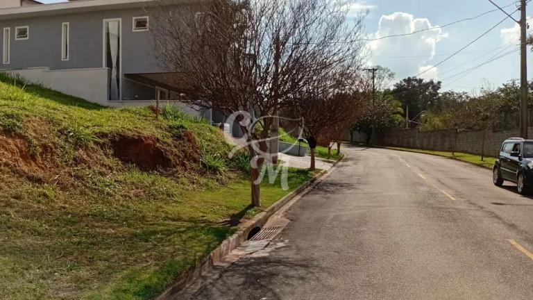 Imagem 2 Terrenos LADO A LADO em Condomínio Fechado