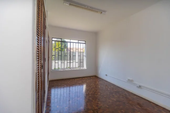 Imagem Casa Comercial no bairro Santa Quitéria