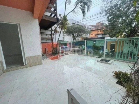 Imagem Casa com 10 dormitórios à venda, 240 m² por R$ 1.500.000,00 - Passagem - Cabo Frio/RJ