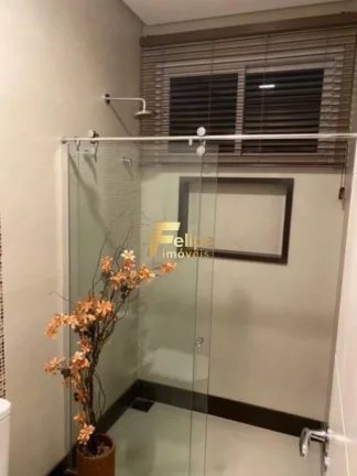 Imagem BELÍSSIMA E HARMONIOSA CASA DUPLEX LOCALIZADA EM CONDOMÍNIO DE LUXO EM SERRA/ES!