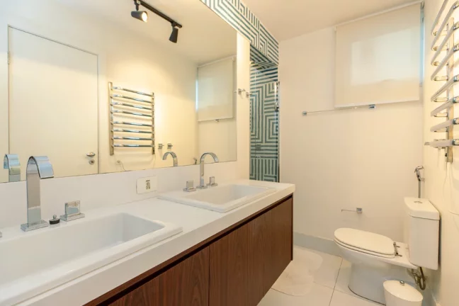 Imagem Apartamento com 2 Quartos à Venda, 126 m² em Jardim Europa - São Paulo