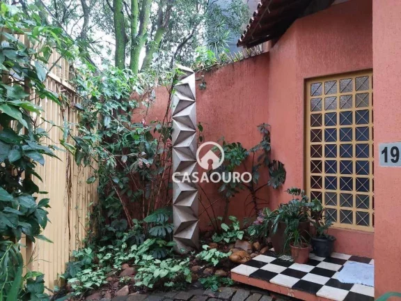 Imagem Casa com 4 dormitórios à venda, 283 m² por R$ 2.200.000,00 - Serra - Belo Horizonte/MG