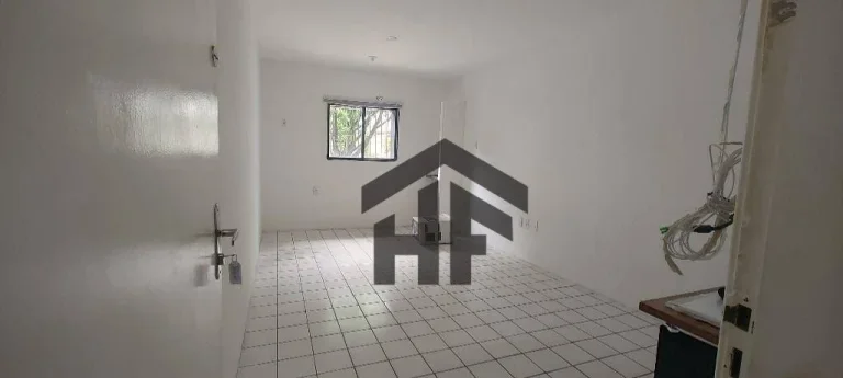 Imagem Sala Comercial de 18m², no térreo, localizada no Rosarinho, Recife - Pernambuco.