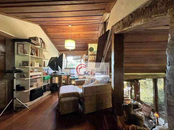 Imagem Casa com 5 Quartos à Venda, 334 m² em Vila Santo Antônio - Cotia
