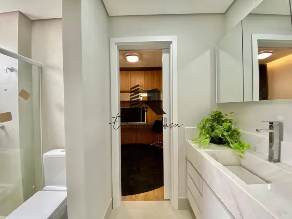 Imagem Apartamento de 4 Quartos, Bairro Castelo