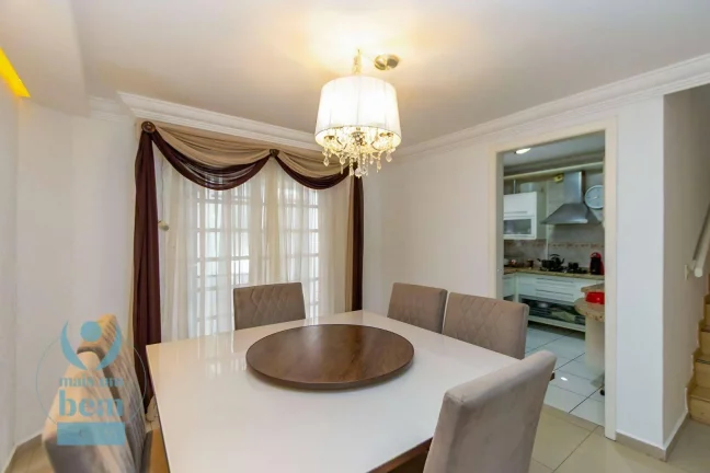 Imagem Sobrado Triplex com Ático, 4 quartos e 3 banheiros à venda, 111 m² por R$ 549.000 - Bairro Alto - Curitiba/PR