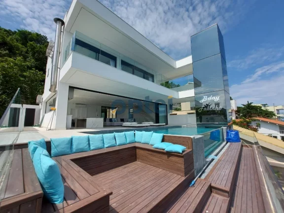 Imagem MANSÃO FRENTE PARA O MAR ,1000 M², 06 DORMITÓRIOS COM 06 SUITES, PISCINA BORDA INFINITA- PENINSULA GUARUJA