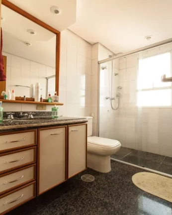 Imagem Excelente apartamento, 1 por andar com 189m², a venda em Pinheiros.