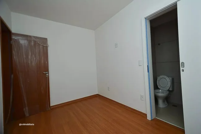 Imagem Lindo apartamento com área privativa, localizado no charmoso bairro de Santa Inês próximo a todo ...