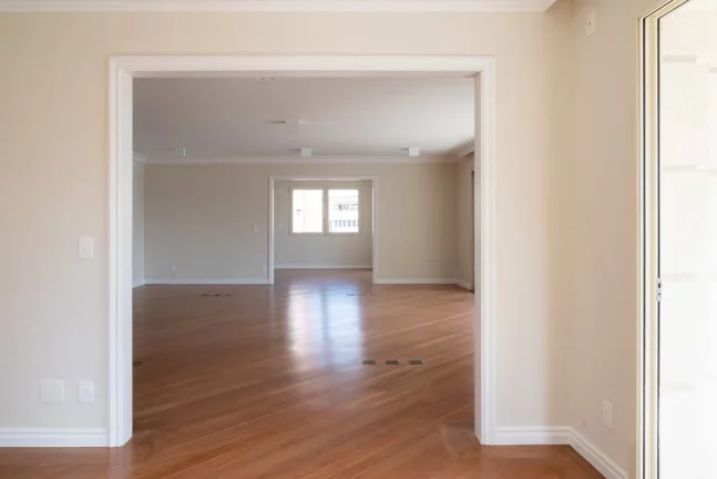 Imagem Luxury 3 Bedroom Apartment for Sale in São Paulo - Jardim Paulistano 3 Suites, 4 Bathrooms, 3 Parking Spaces, 278m² Area