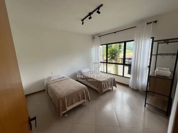 Imagem Casa à venda, 121 m² por R$ 840.000,00 - Vargem Grande - Teresópolis/RJ