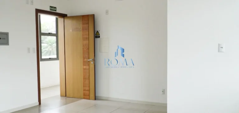 Imagem Sala Comercial 1 dormitórios à venda Nossa Senhora das Dores Santa Maria/RS