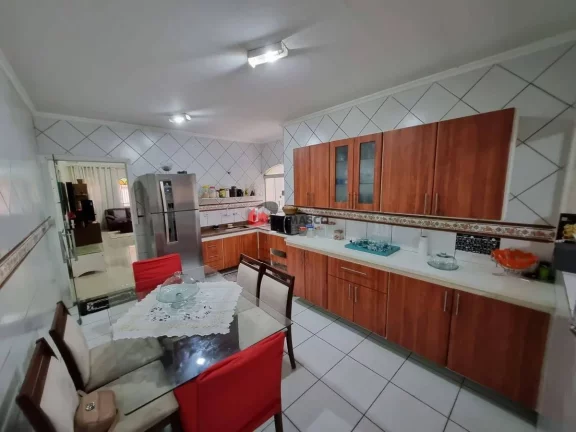Imagem Sobrado à venda 3 Quartos, 1 Suite, 3 Vagas, 225M², Rudge Ramos, São Bernardo do Campo - SP