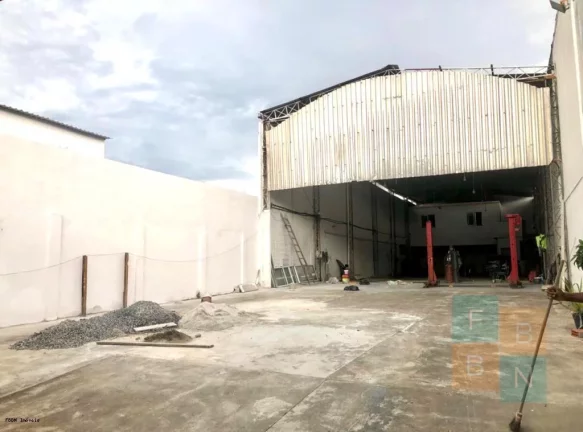 Imagem Galpão para Locação em Rio de Janeiro / RJ no bairro Freguesia (Jacarepaguá)