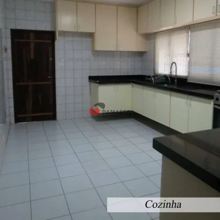 Imagem Sobrado à venda 3 Quartos, 1 Suite, 10 Vagas, 248M², Vila Lúcia, São Paulo - SP