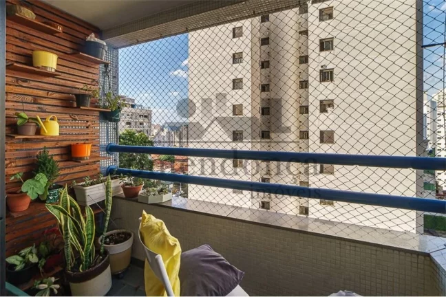 Imagem Apartamento em Perdizes com 83m², 3 quartos (1 suíte) e 2 vagas.