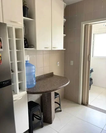 Imagem Apartamento com 2 dormitórios e 1 vaga de garagem em Itajaí/SC