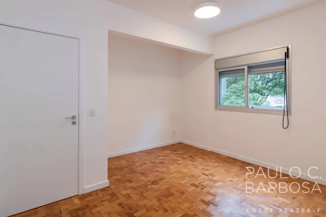 Imagem Higienópolis 3 Dormitórios (1 Suíte) - 1 Vaga - 130m² - Reformado