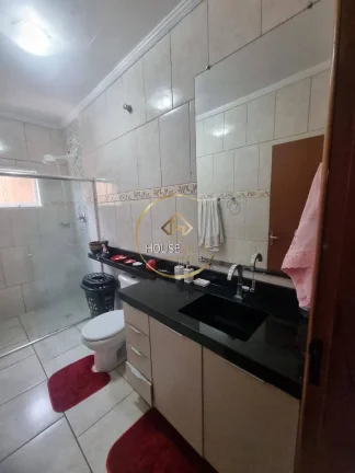 Imagem Casa térrea, 2 Dormitórios (1 suíte), 137m², Bosque dos Eucaliptos.
