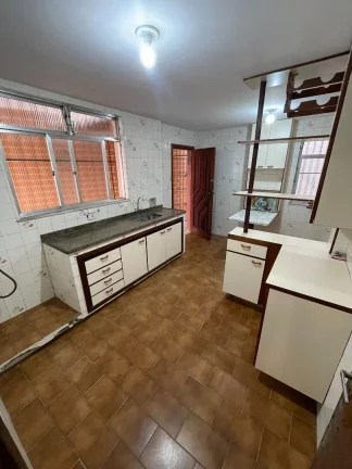 Imagem Casa Duplex com 199m² em Cocotá